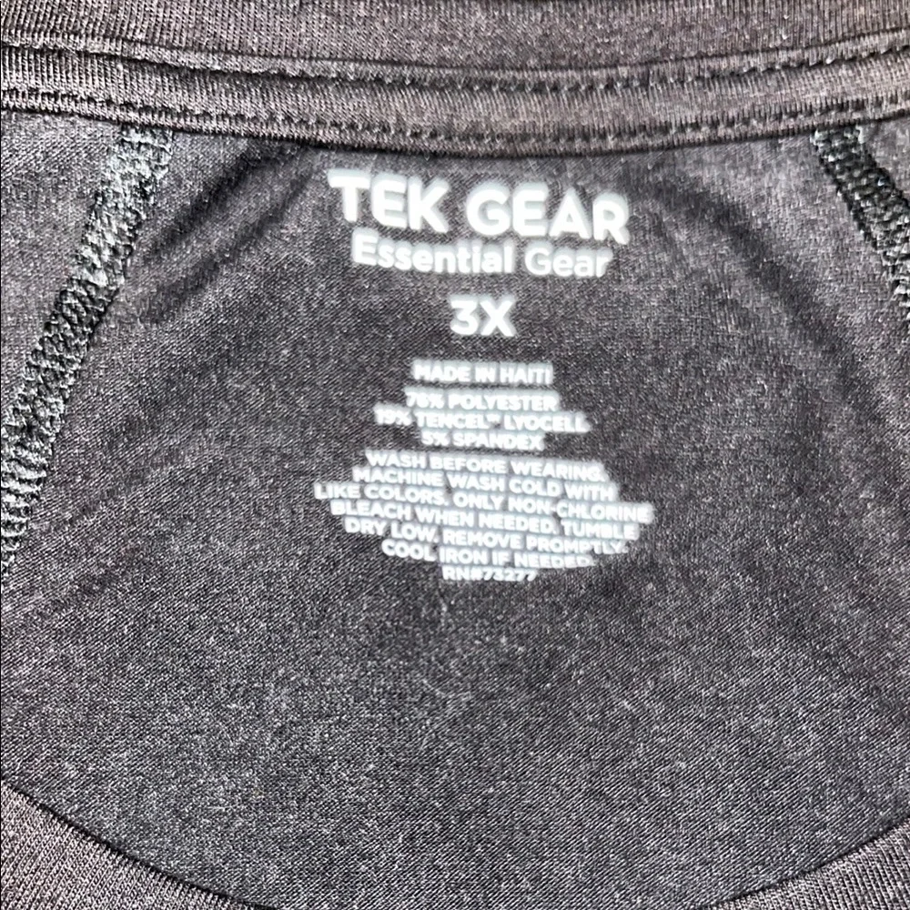 Tek Gear Black Long Sleeve Tee Essential Comfort - Picture 2 of 2